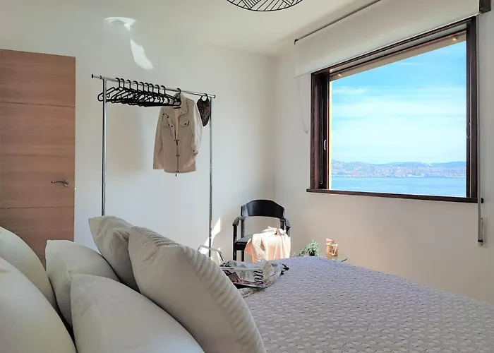 Mirador Do Mar, Encima De La Playa Moaña